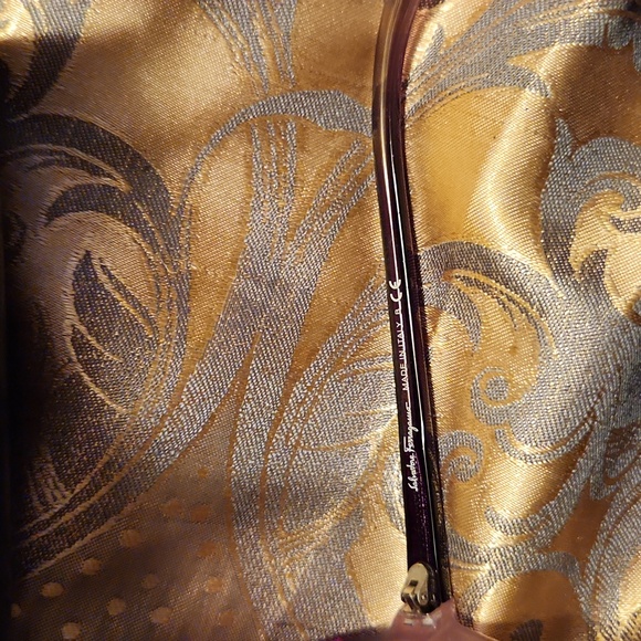 Salvatore Ferragamo Sunglasses. - Picture 6 of 7